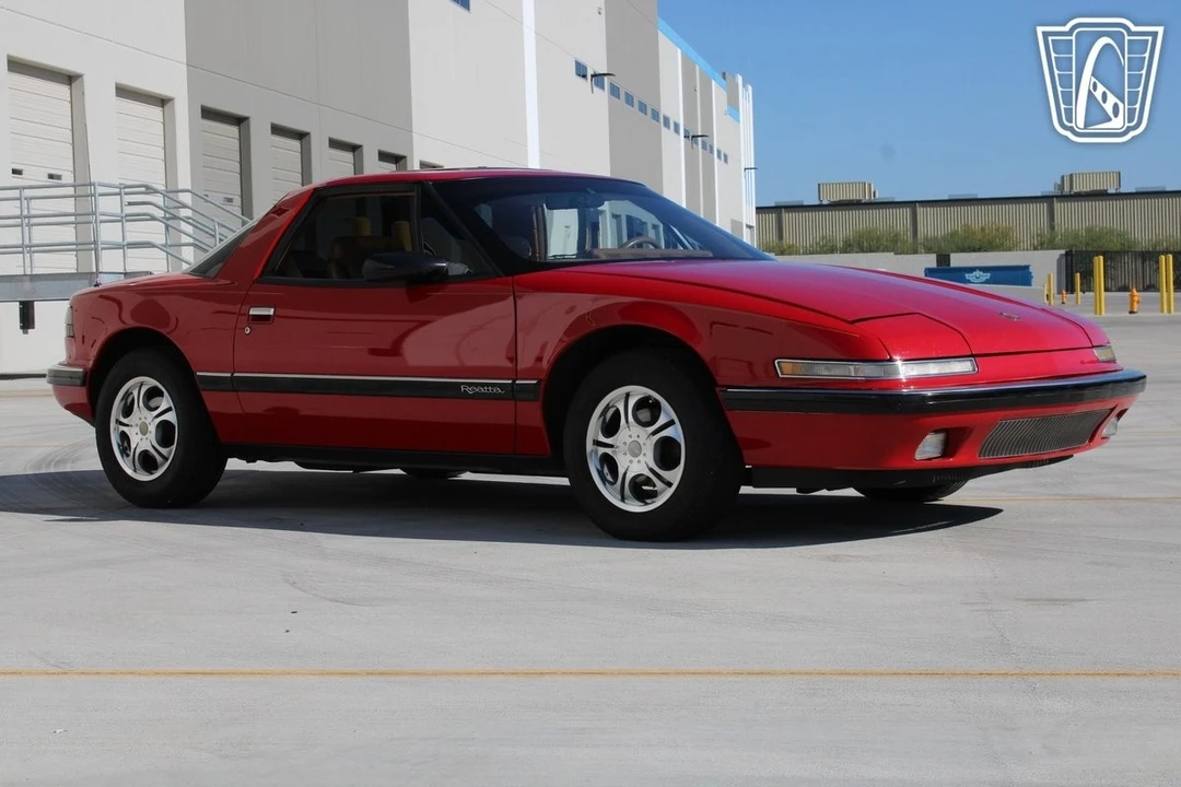 1989 Buick Reatta - Image 7 of 12