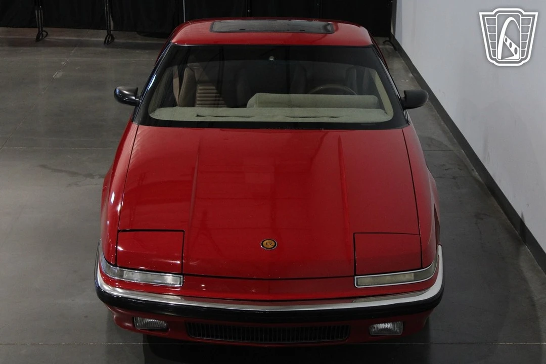 1989 Buick Reatta - Image 7 of 21