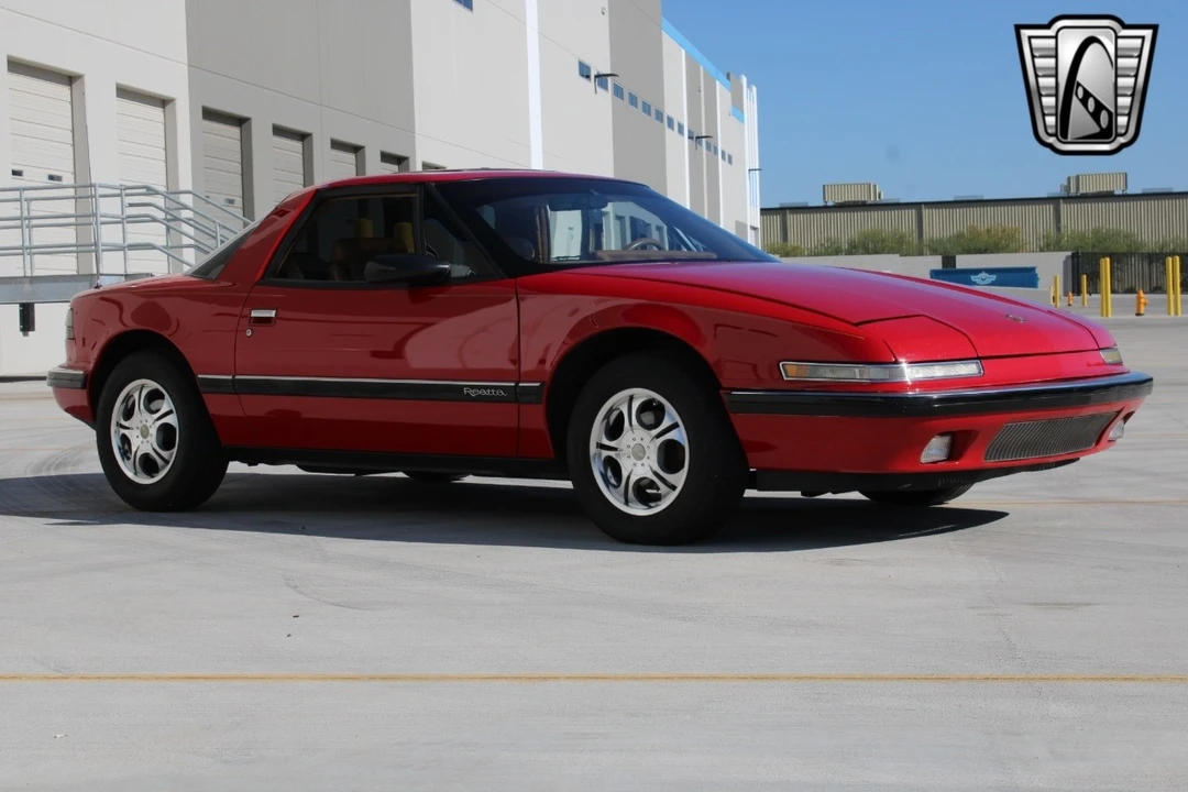 1989 Buick Reatta - Image 5 of 12