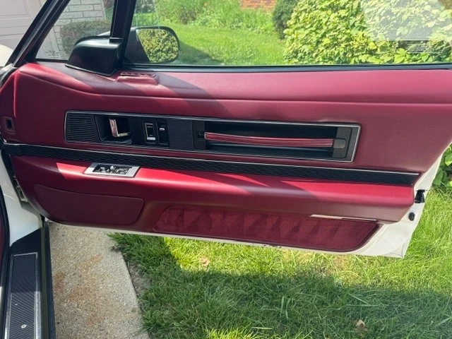 1989 Buick Reatta - Image 14 of 19