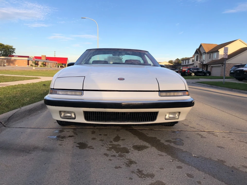 1989 Buick Reatta - Image 6 of 19