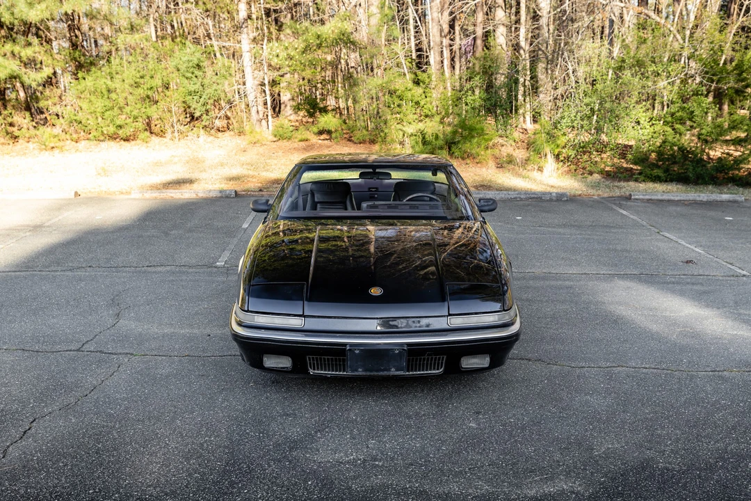 1989 Buick Reatta - Image 4 of 31