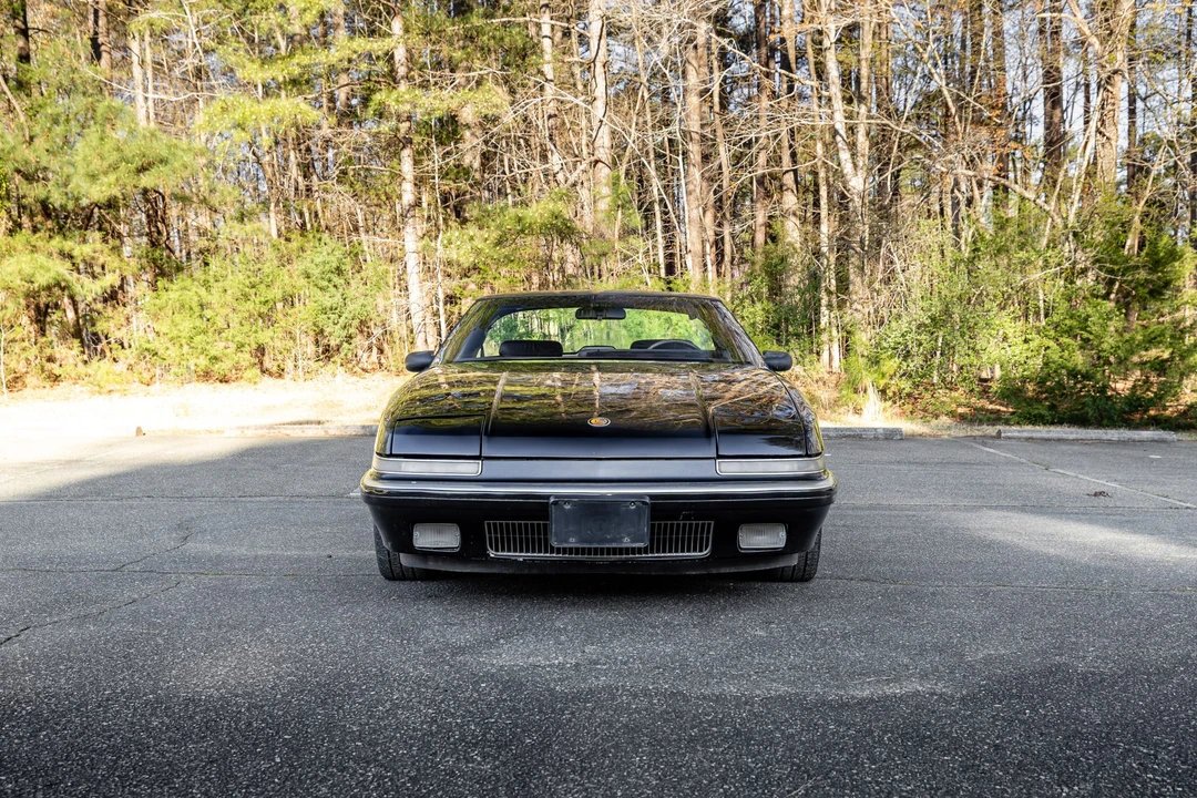 1989 Buick Reatta - Image 5 of 31