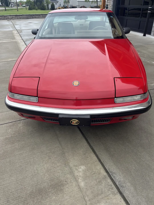 1989 Buick Reatta - Image 8 of 31