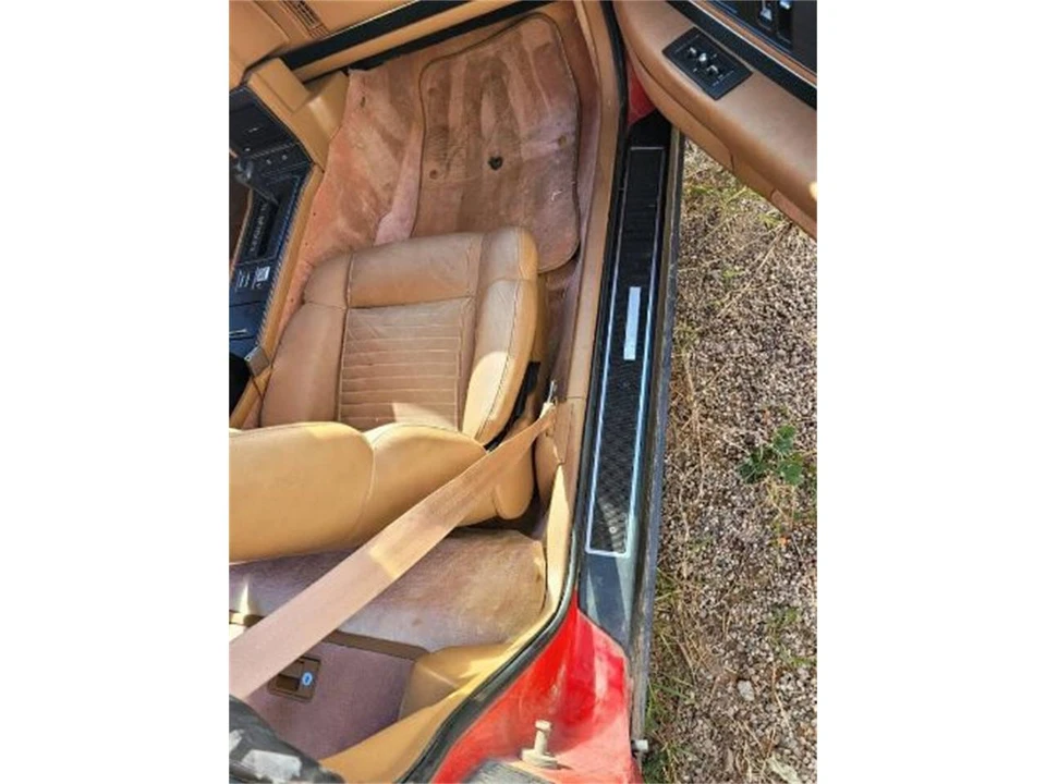 1989 Buick Reatta - Image 3 of 11
