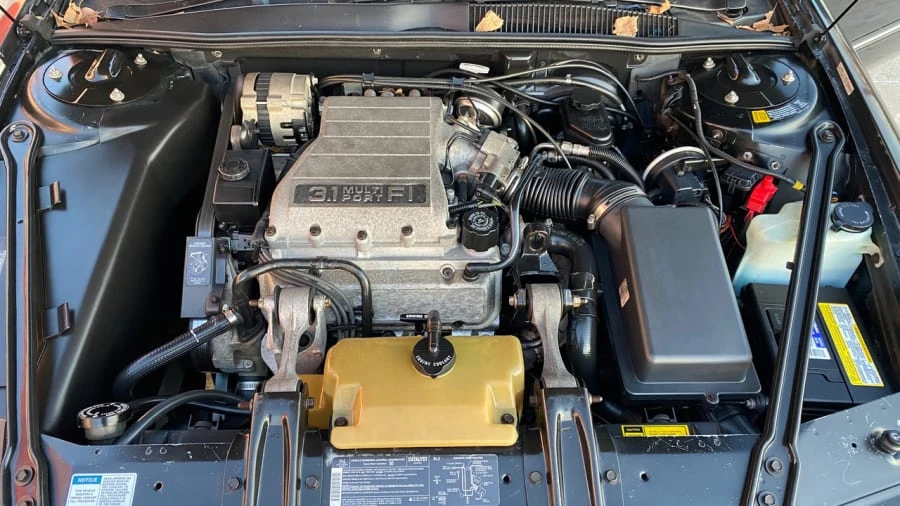 1989 Buick Regal - Image 8 of 15