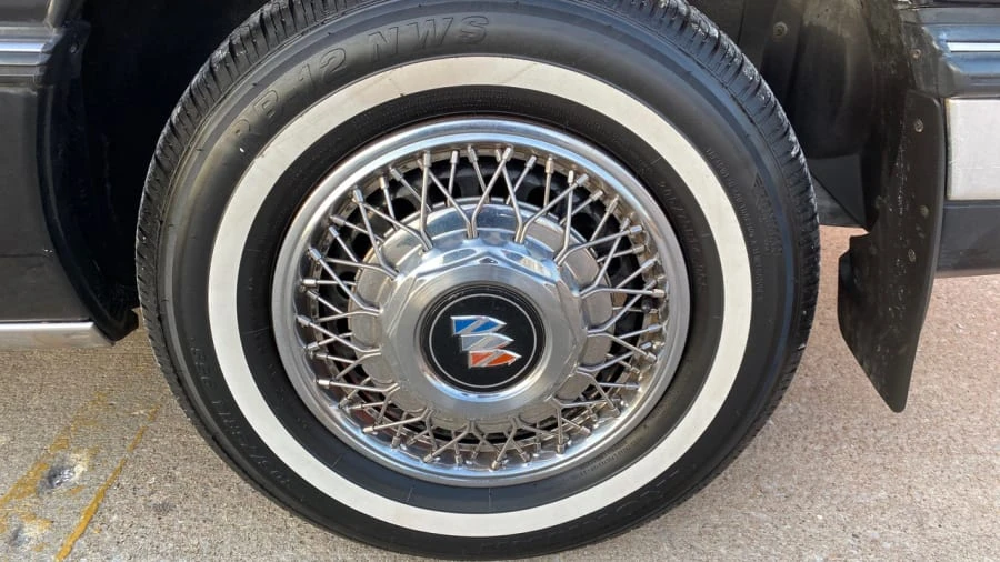1989 Buick Regal - Image 10 of 15