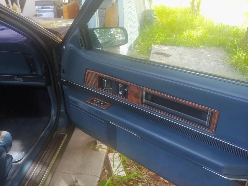 1989 Buick Riviera 4th-7th Gen - Image 10 of 20