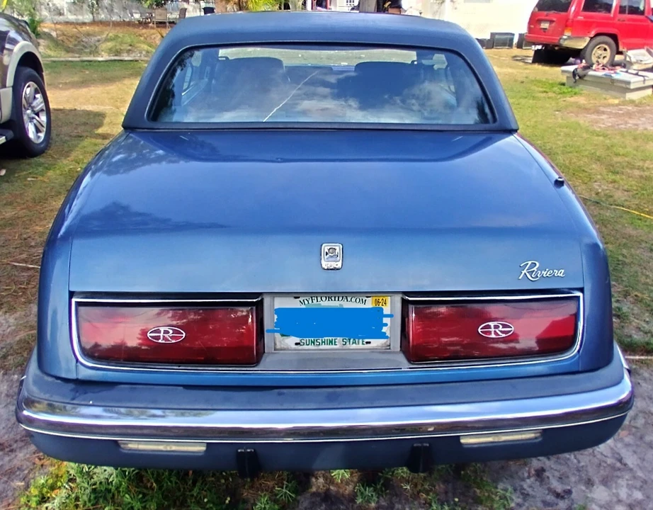1989 Buick Riviera 4th-7th Gen - Image 4 of 20