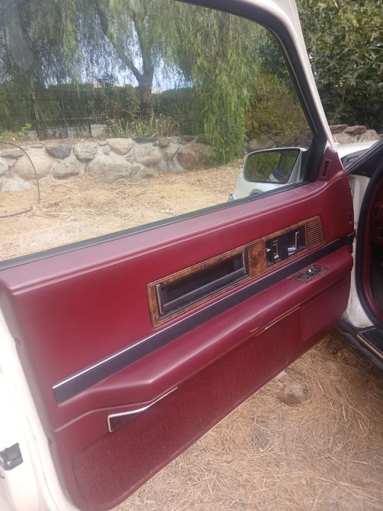 1989 Buick Riviera 4th-7th Gen - Image 9 of 13