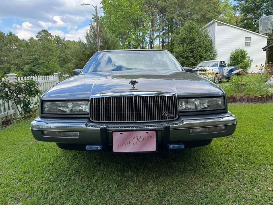 1989 Buick Riviera 4th-7th Gen - Image 7 of 15
