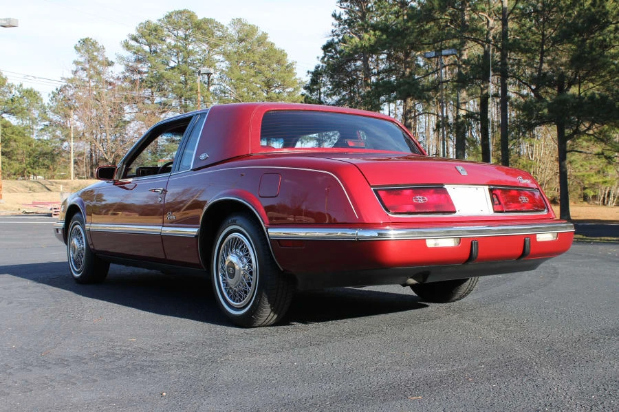 1989 Buick Riviera 4th-7th Gen - Image 3 of 8