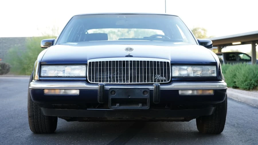 1989 Buick Riviera 4th-7th Gen - Image 4 of 31