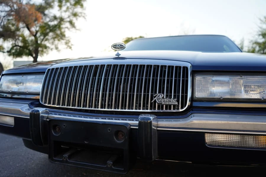 1989 Buick Riviera 4th-7th Gen - Image 13 of 31
