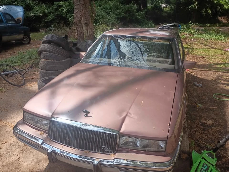 1989 Buick Riviera 4th-7th Gen - Image 4 of 4