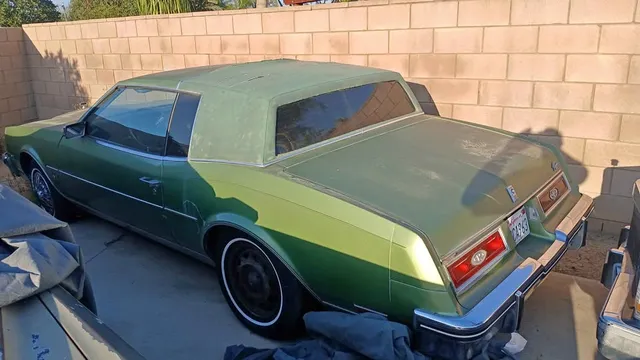 1989 Buick Riviera Coupe 2D