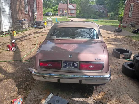 1989 Buick Riviera Coupe 2D