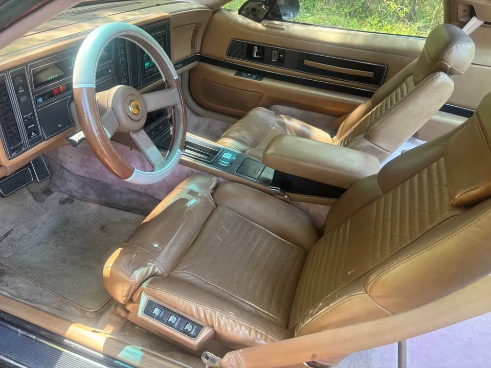 1989 Buick Riviera 4th-7th Gen - Image 8 of 17