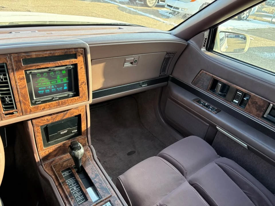 1989 Buick Riviera 4th-7th Gen - Image 9 of 11