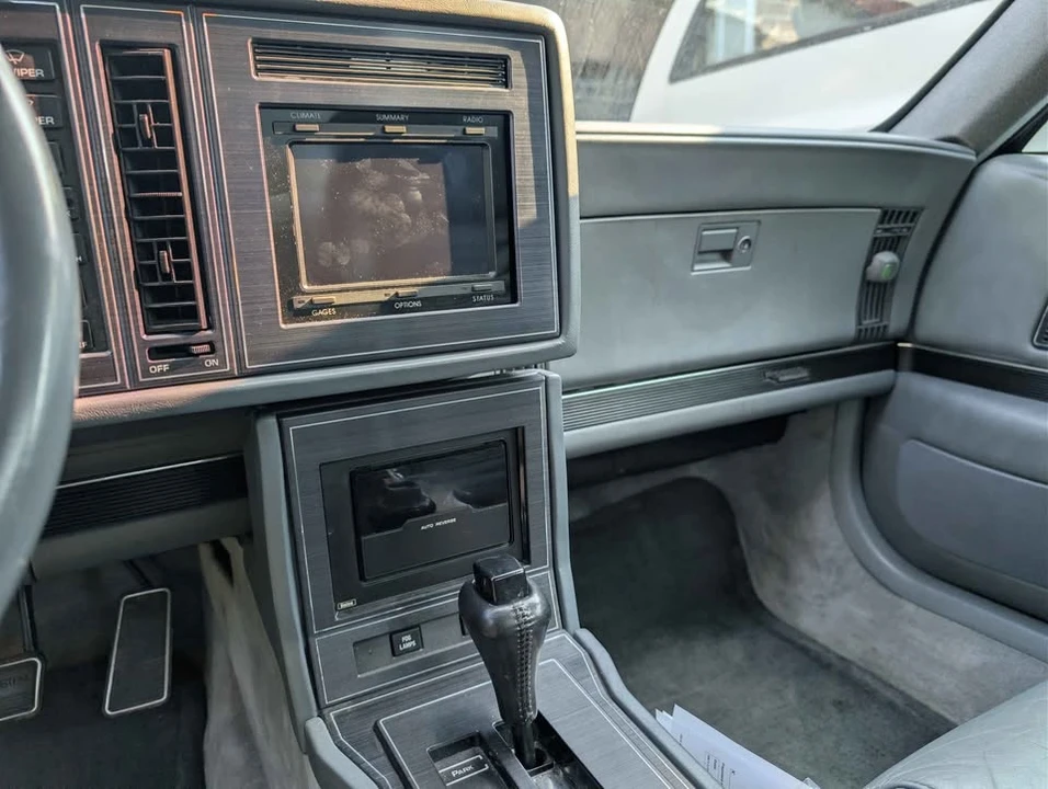1989 Buick Riviera 4th-7th Gen - Image 13 of 18