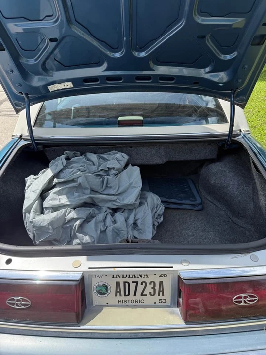 1989 Buick Riviera 4th-7th Gen - Image 4 of 15