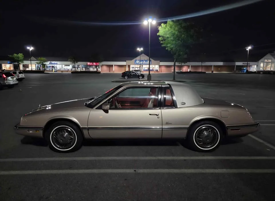 1989 Buick Riviera 4th-7th Gen - Image 17 of 19