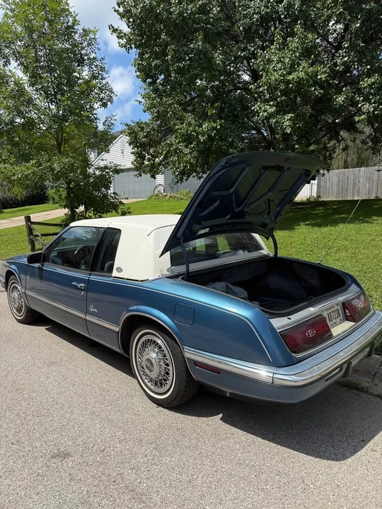 1989 Buick Riviera 4th-7th Gen - Image 3 of 15