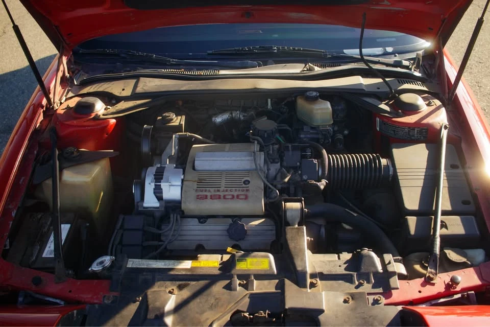 1989 Buick Reatta - Image 6 of 11