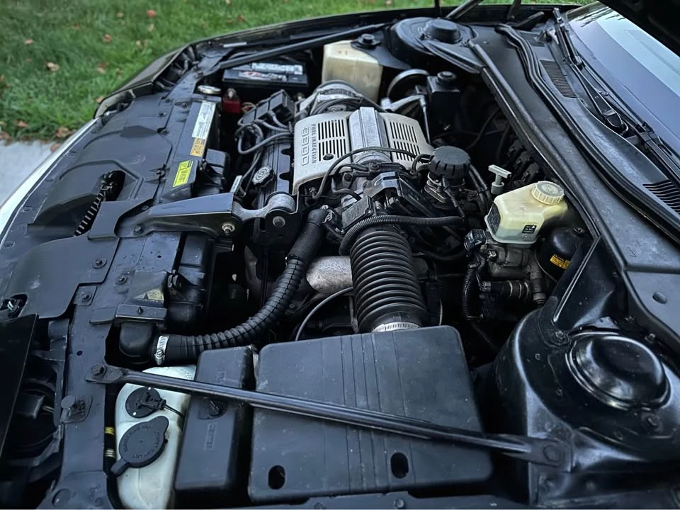 1989 Buick Reatta - Image 18 of 20