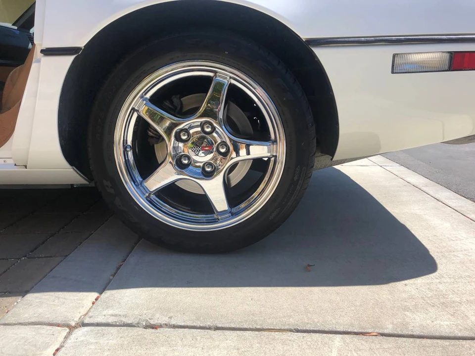 1989 Chevrolet Corvette C4 - Image 19 of 20