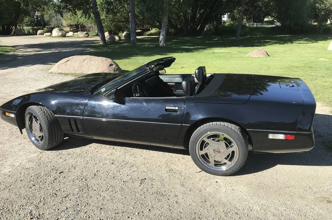 1989 Chevrolet Corvette C4 - Image 4 of 6