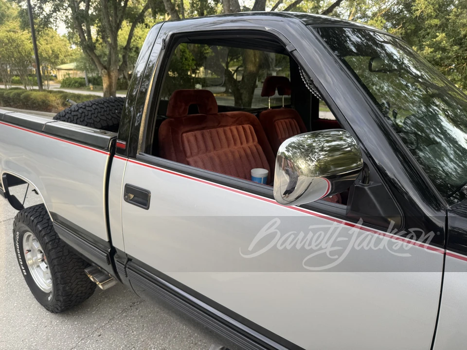 1989 Chevrolet C/K 4th Gen - Image 23 of 31