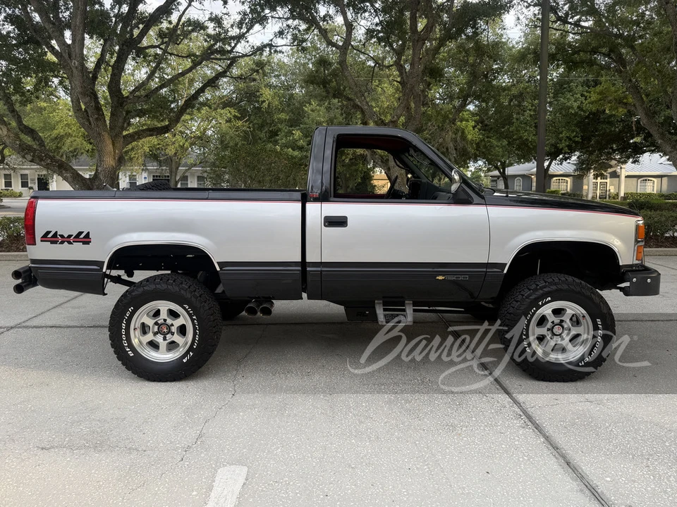 1989 Chevrolet C/K 4th Gen - Image 2 of 31