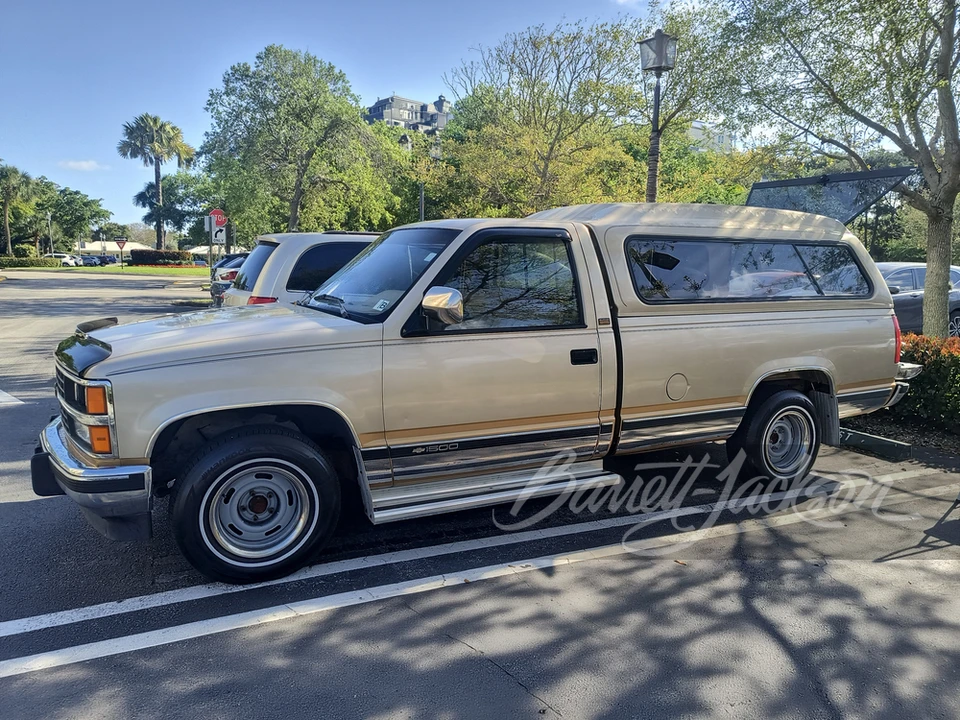 1989 Chevrolet C/K 4th Gen - Image 4 of 31