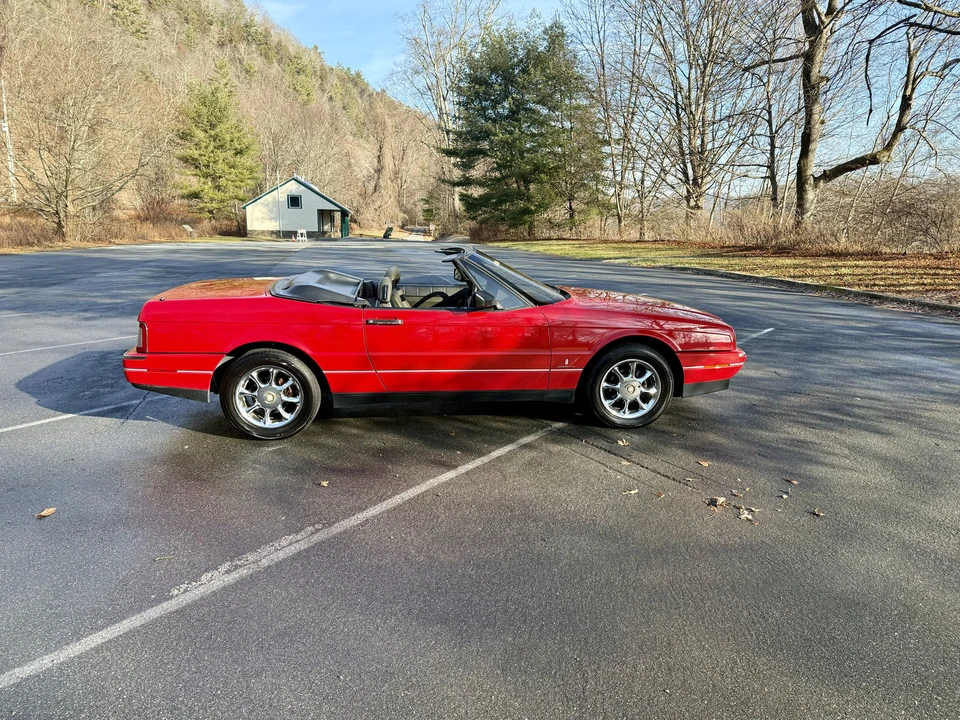 1989 Cadillac Allante - Image 20 of 31