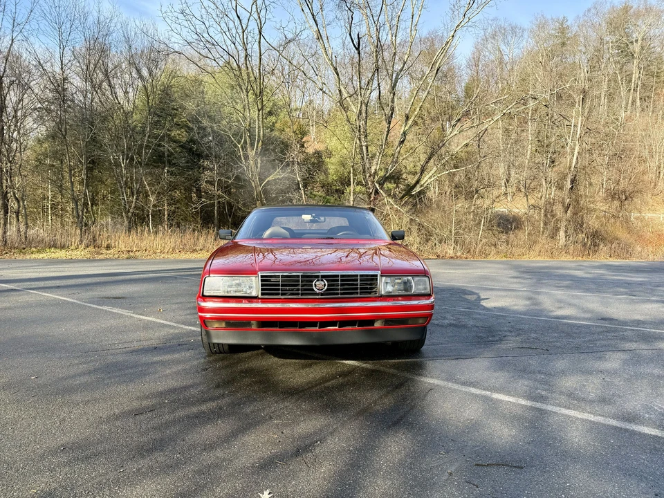 1989 Cadillac Allante - Image 10 of 31