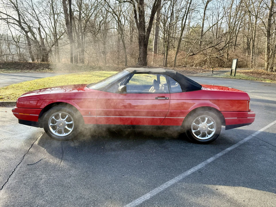 1989 Cadillac Allante - Image 14 of 31