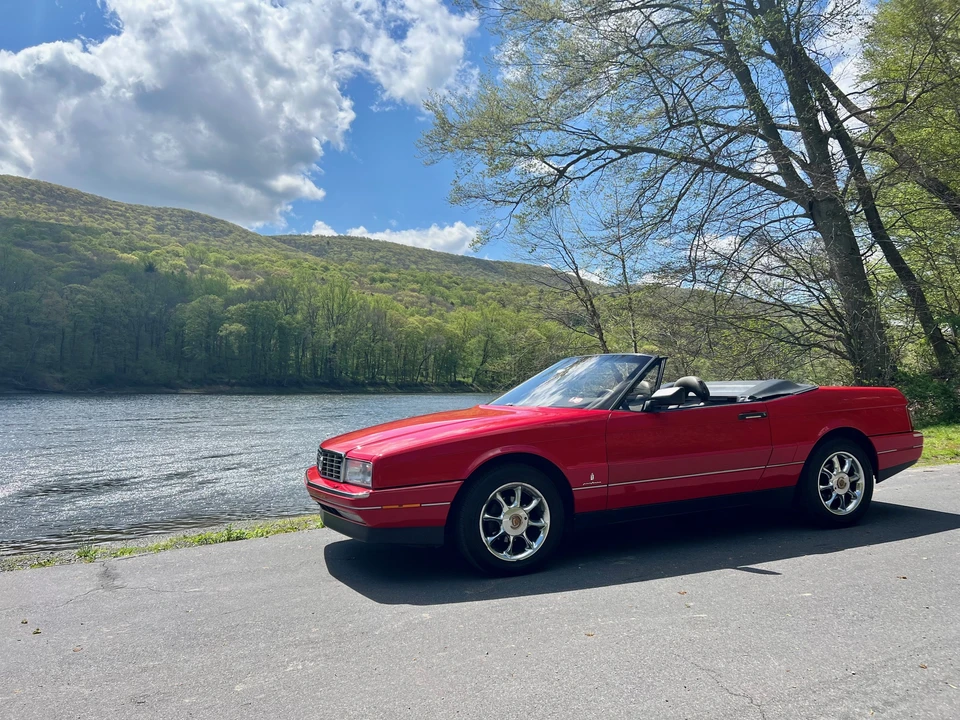 1989 Cadillac Allante - Image 4 of 31