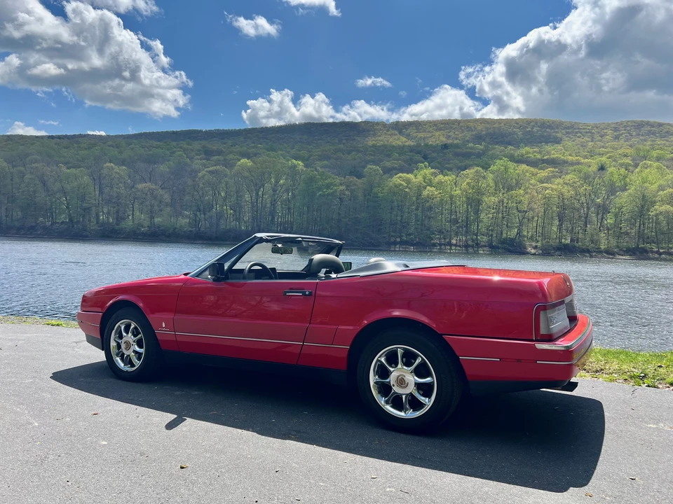 1989 Cadillac Allante - Image 6 of 31