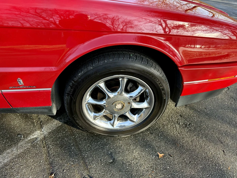 1989 Cadillac Allante - Image 25 of 31