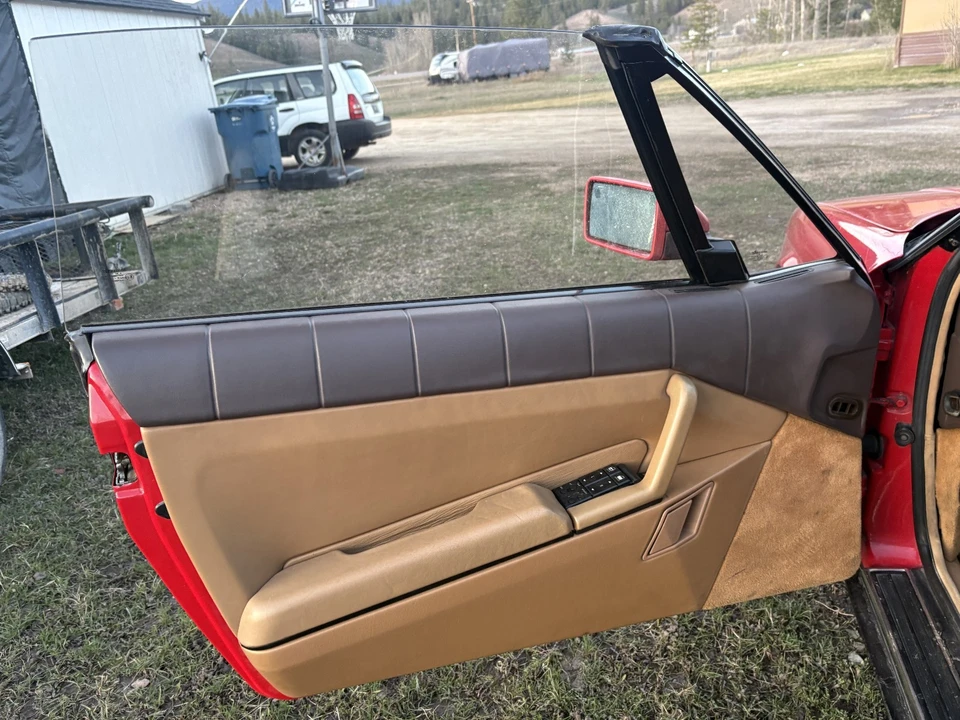 1989 Cadillac Allante - Image 17 of 21