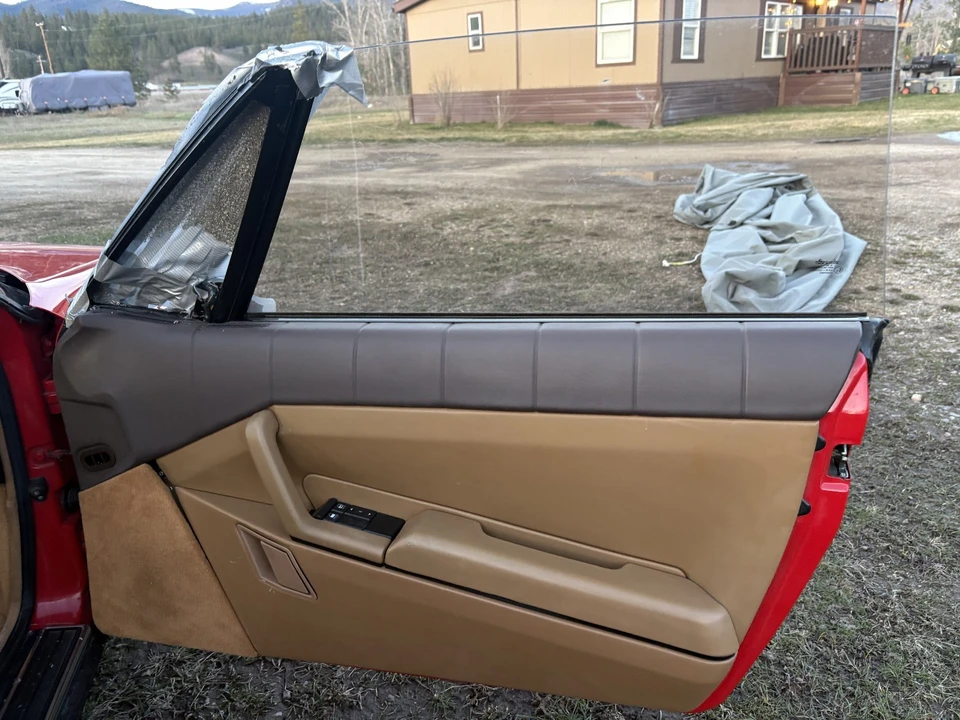 1989 Cadillac Allante - Image 18 of 21
