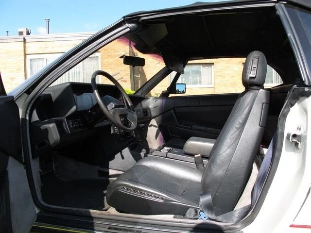 1989 Cadillac Allante - Image 14 of 15
