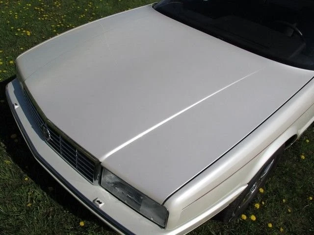 1989 Cadillac Allante - Image 13 of 15