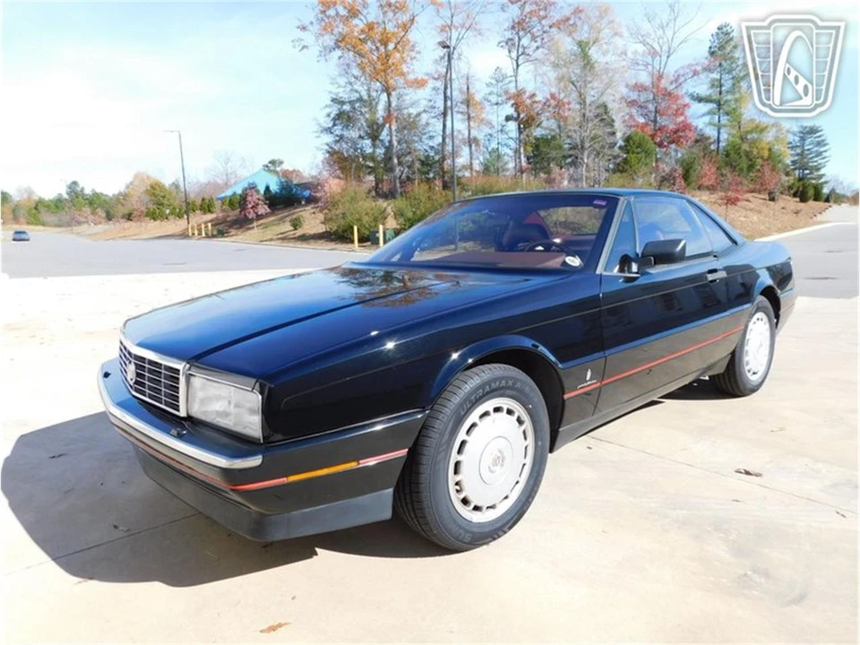 1989 Cadillac Allante - Image 7 of 31