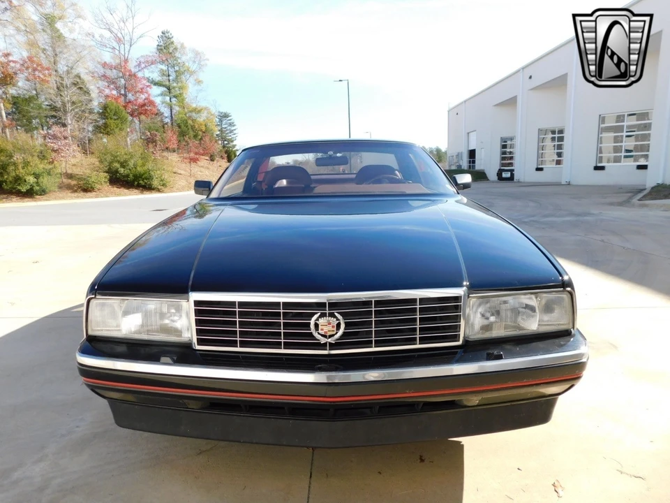 1989 Cadillac Allante - Image 4 of 12