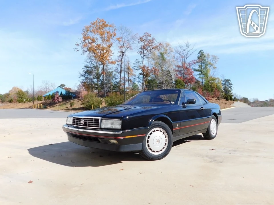 1989 Cadillac Allante - Image 3 of 12