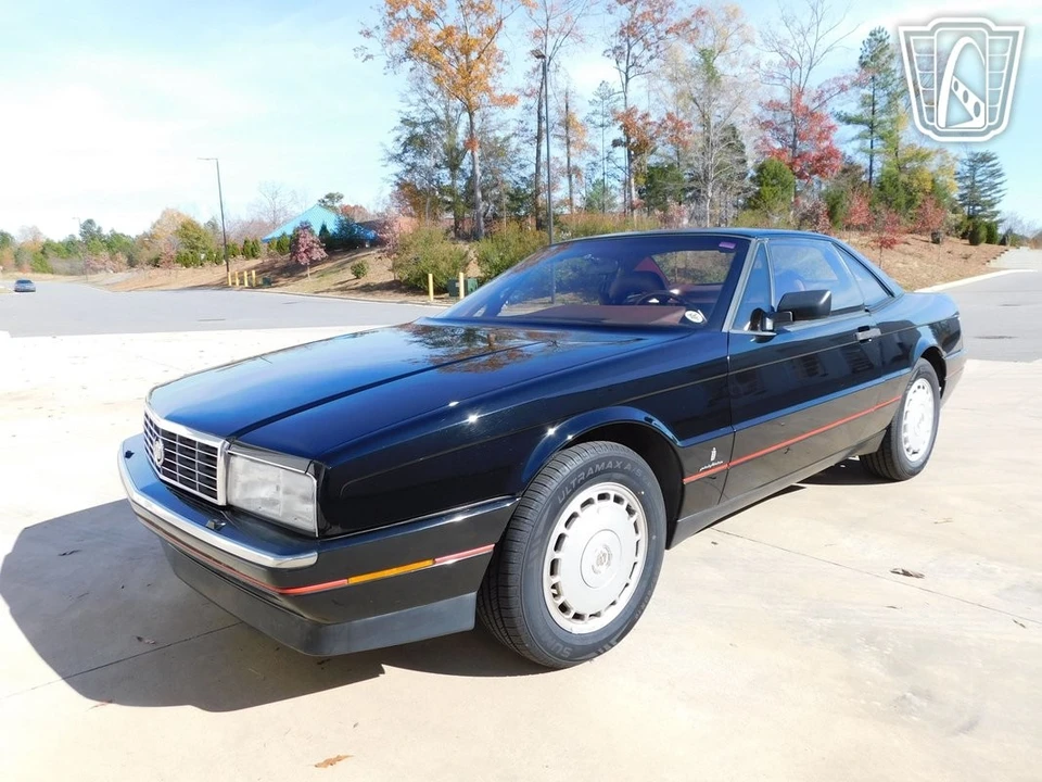 1989 Cadillac Allante - Image 8 of 12