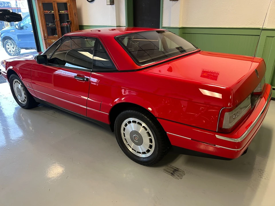 1989 Cadillac Allante - Image 8 of 20