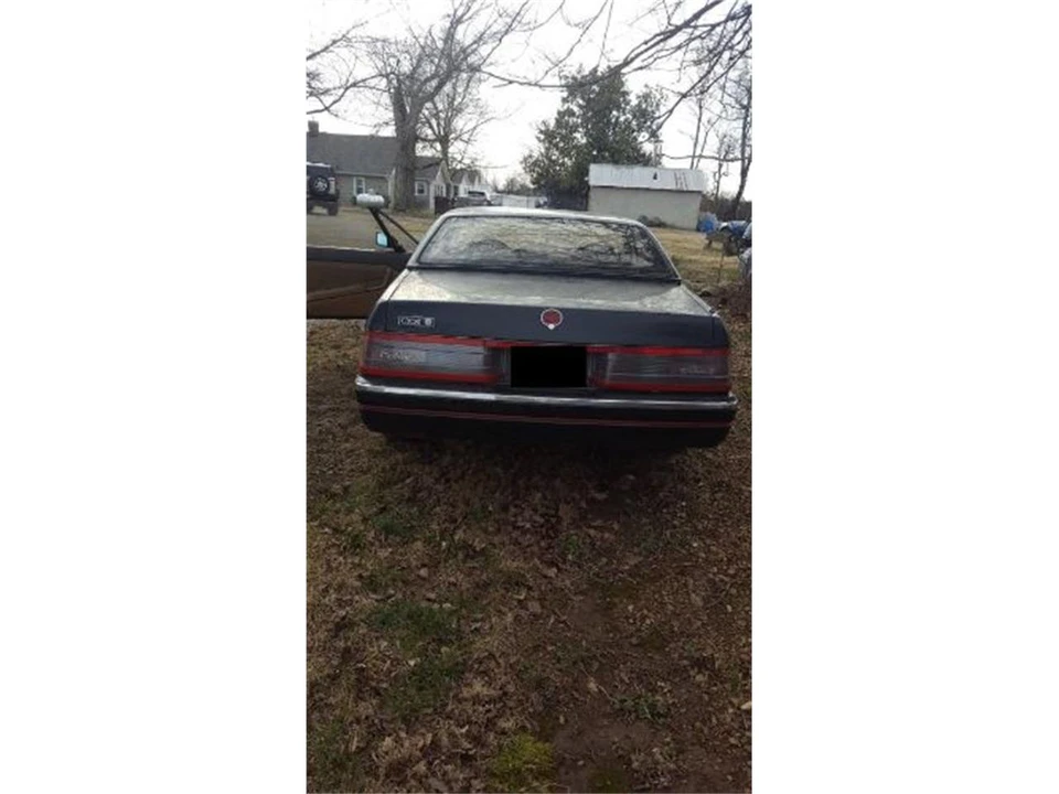 1989 Cadillac Allante - Image 2 of 16